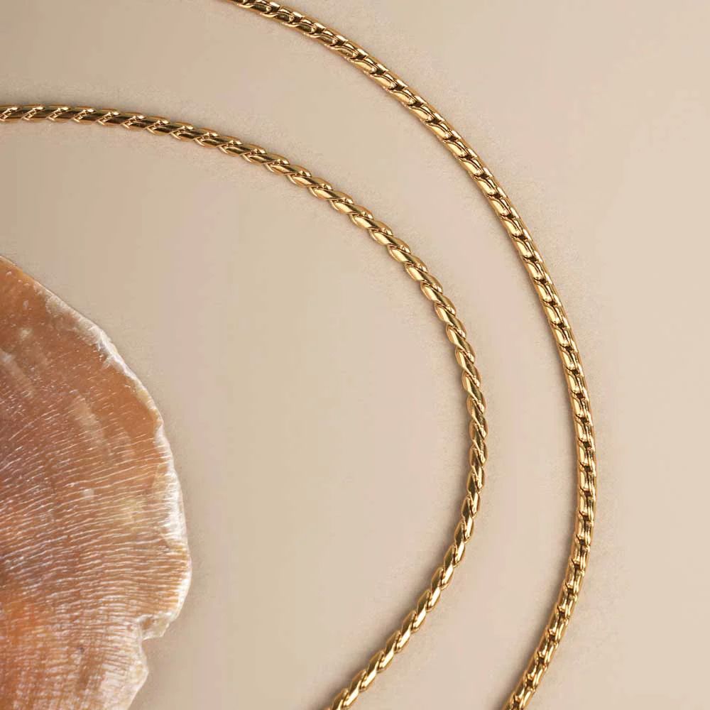 Gold cable link chain